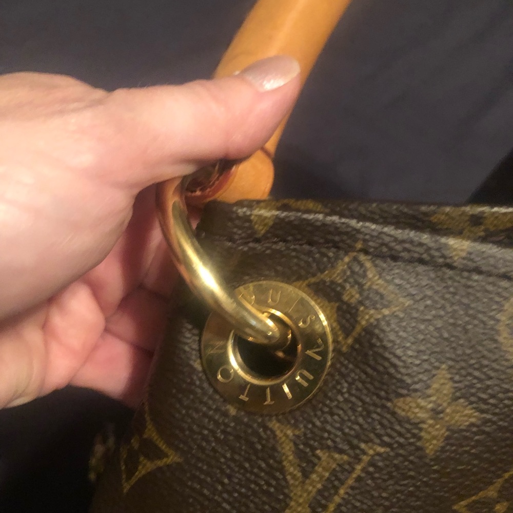 AUTHENTIC Louis Vuitton Artsy MM bag - Picture 9 of 16